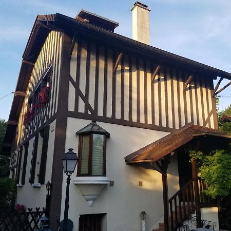 Villa Normandy Gagny Екстериор снимка