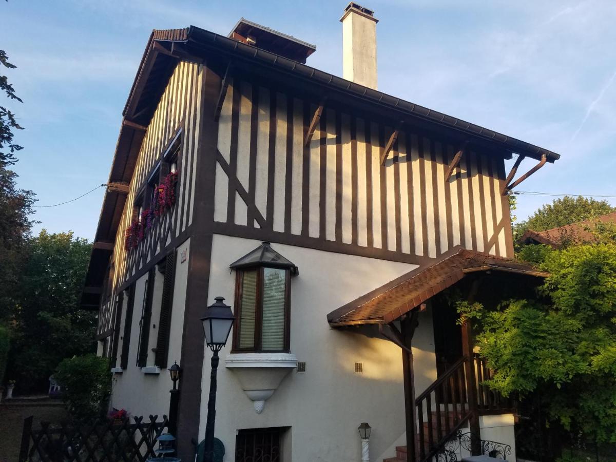 Villa Normandy Gagny Екстериор снимка